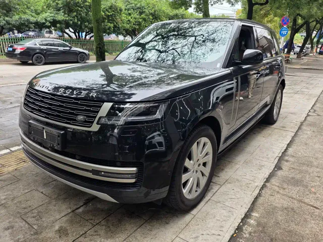 Фотография автомобиля — Land Rover Range Rover