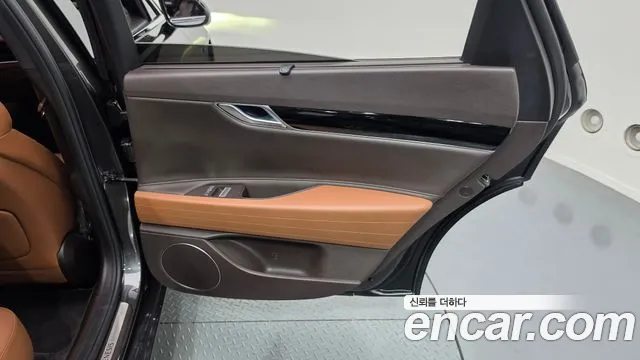 Genesis G80 RG3 — Фото автомобиля 14
