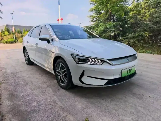 BYD Qin PLUS — Фото автомобиля 3