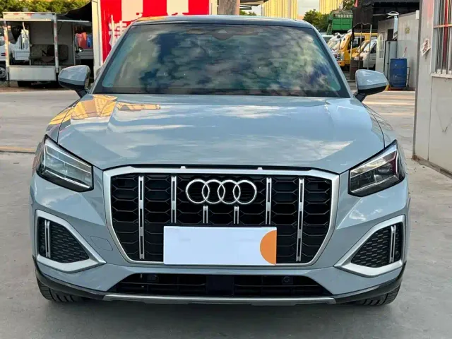 Audi Q2L — Фото автомобиля 5