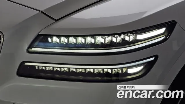 Genesis GV80 — Фото автомобиля 7