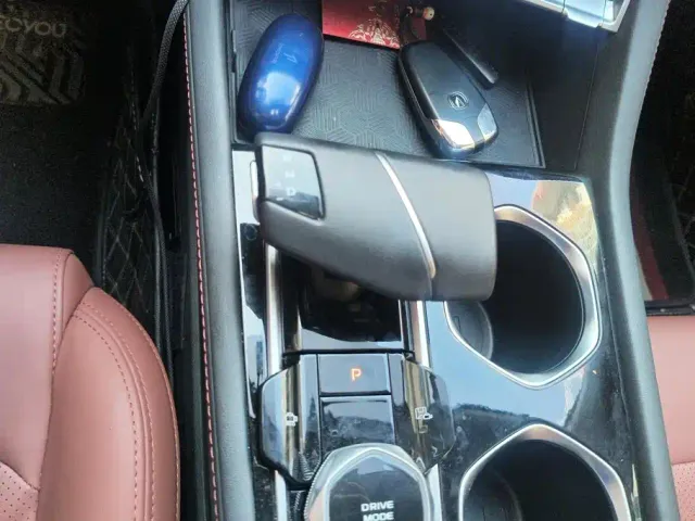 Changan Eado — Фото автомобиля 16