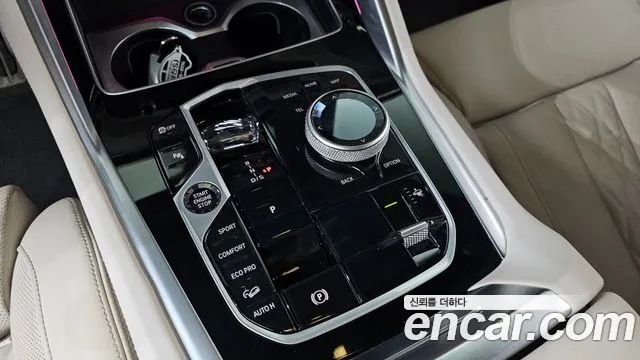BMW X6 xDrive40i M Sport — Фото автомобиля 9