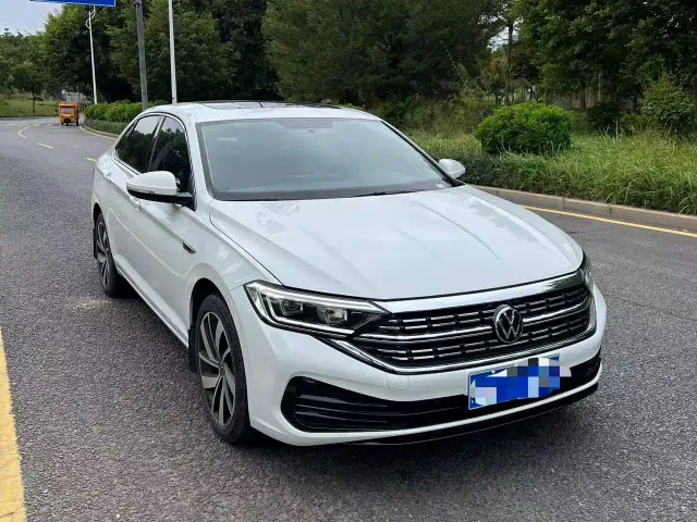Volkswagen Sagitar — Фото автомобиля 3