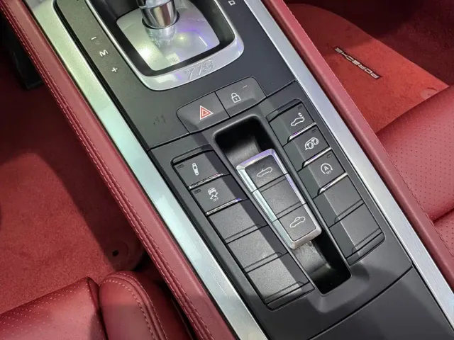 Porsche Porsche 718 2022 Boxster 2.0T — Фото автомобиля 10