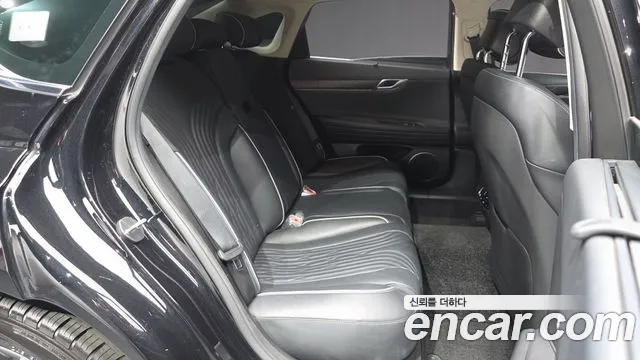 Genesis G80 RG3 — Фото автомобиля 18