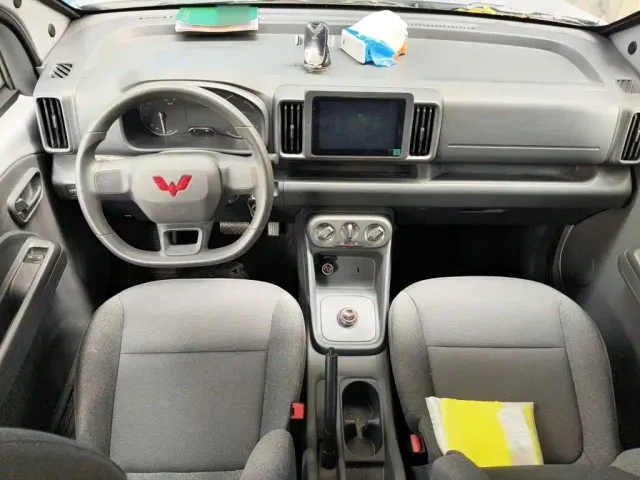 Wuling Rongguang EV — Фото автомобиля 10