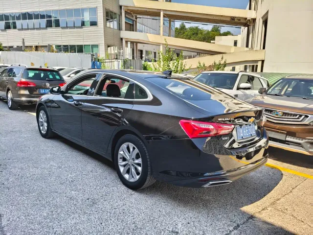 Chevrolet Malibu XL — Фото автомобиля 9