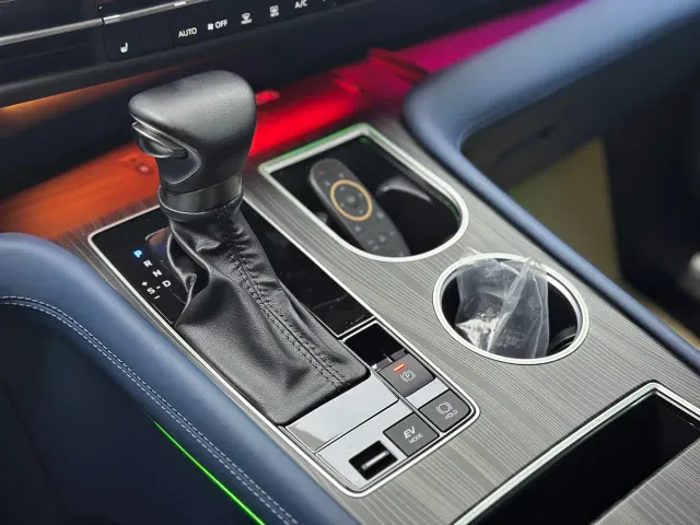Toyota Granvia — Фото автомобиля 23