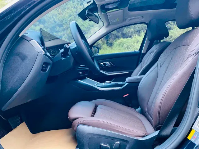 BMW i3 — Фото автомобиля 11