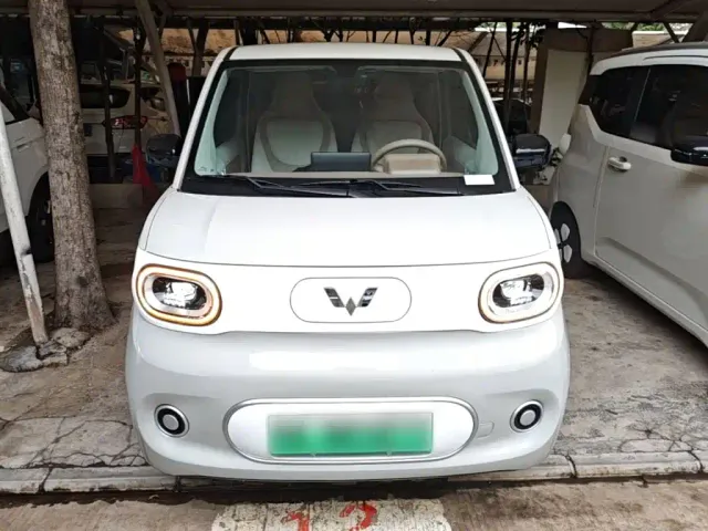Wuling Hongguang Mini EV — Фото автомобиля 2