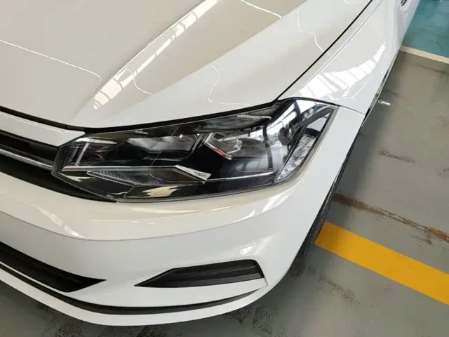 Volkswagen Polo — Фото автомобиля 23
