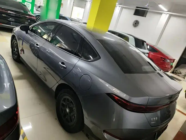 BYD Qin PLUS — Фото автомобиля 4