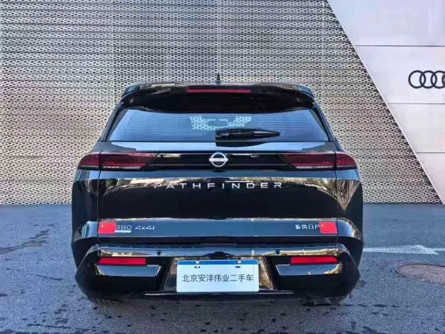 Nissan Terra — Фото автомобиля 7