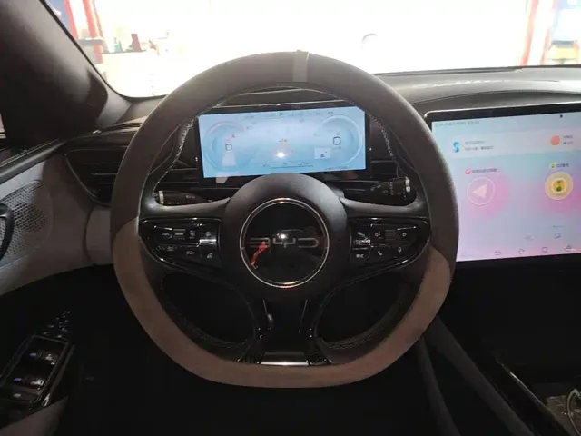 BYD Seal — Фото автомобиля 10