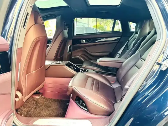 Porsche Panamera — Фото автомобиля 6