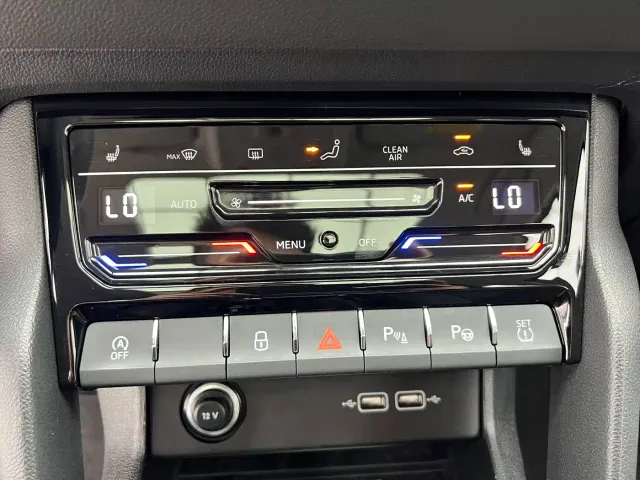 Skoda Karoq — Фото автомобиля 12