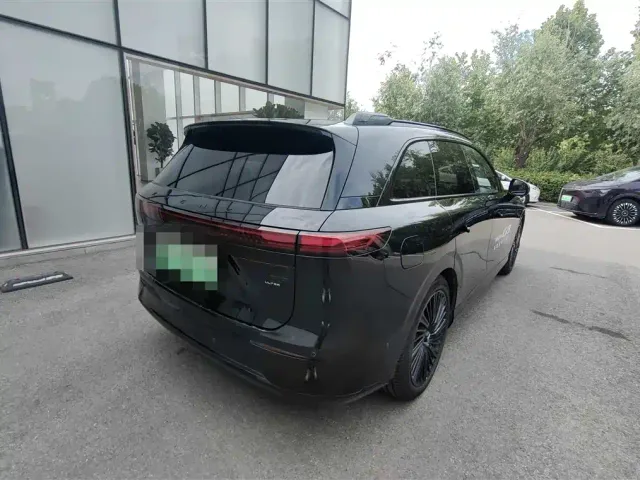 Xpeng G9 — Фото автомобиля 4