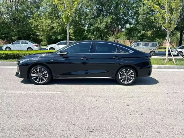 Chery Arrizo 8 — Фото автомобиля 9