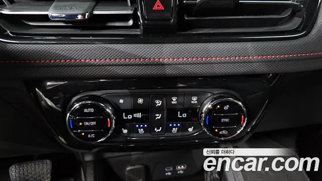 ChevroletGMDaewoo Trailblazer Новый Trailblazer 1.3 Turbo 2WD — Фото автомобиля 14