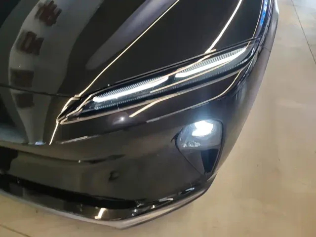 Nio ET5 Touring — Фото автомобиля 23