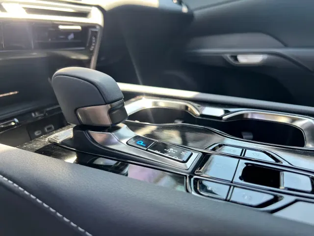 Lexus RX — Фото автомобиля 13