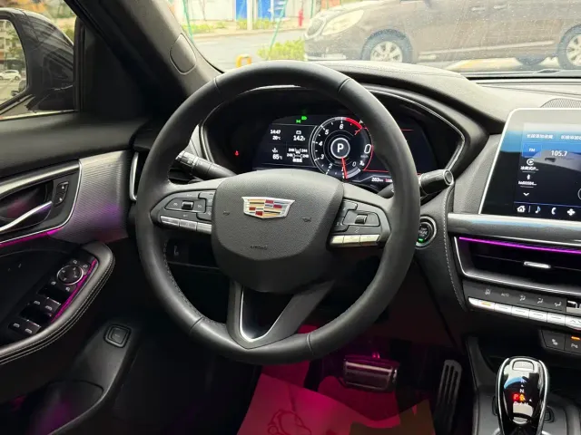 Cadillac CT5 — Фото автомобиля 12