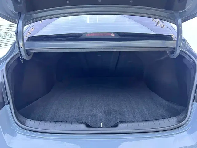 Hyundai Elantra — Фото автомобиля 17