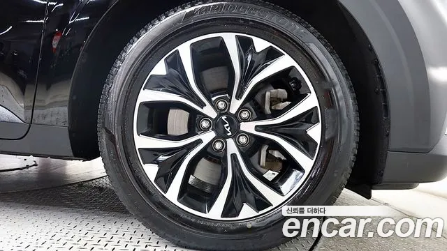 Kia Canival Carnival 4 поколение 9 мест Prestige — Фото автомобиля 8