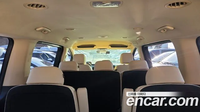 Hyundai Staria — Фото автомобиля 3