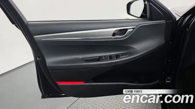 Hyundai Grandeur New — Фото автомобиля 13