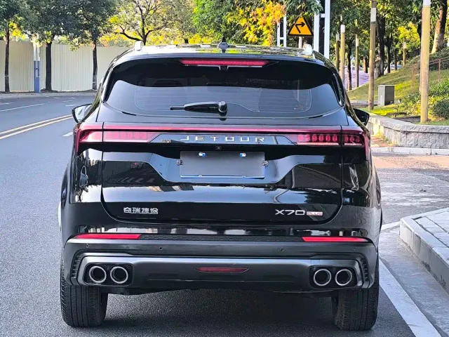 Jetour X70 Plus — Фото автомобиля 6