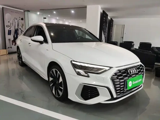 Audi Audi A3 2024 Model A3L Limousine 35 TFSI Fashion Sport — Фото автомобиля 3