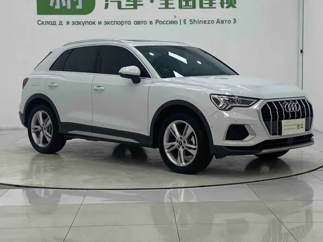 Audi Q3 — Фото автомобиля 3