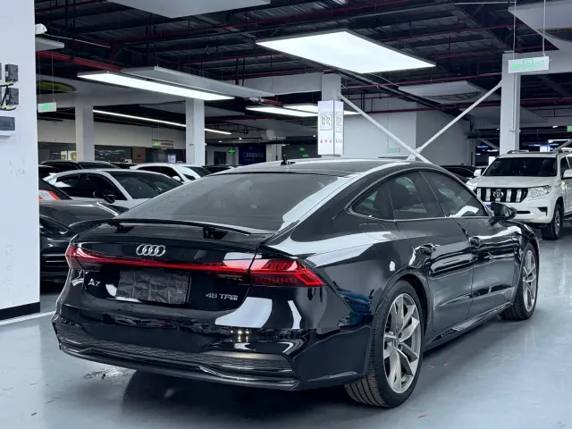 Audi A7 — Фото автомобиля 18