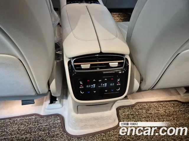 Mercedes-Benz EQS — Фото автомобиля 16