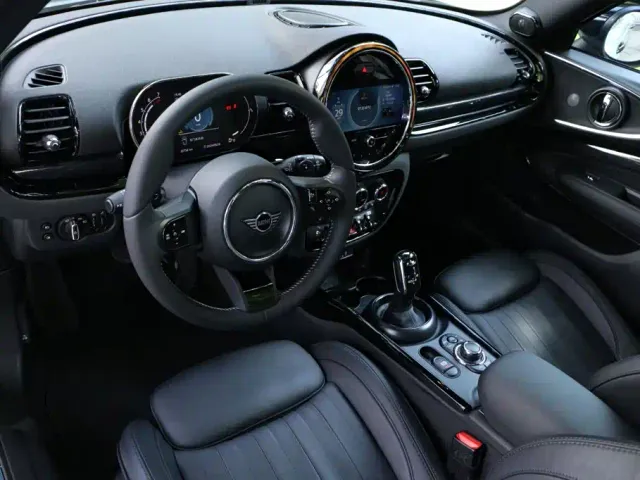 MINI Clubman — Фото автомобиля 17
