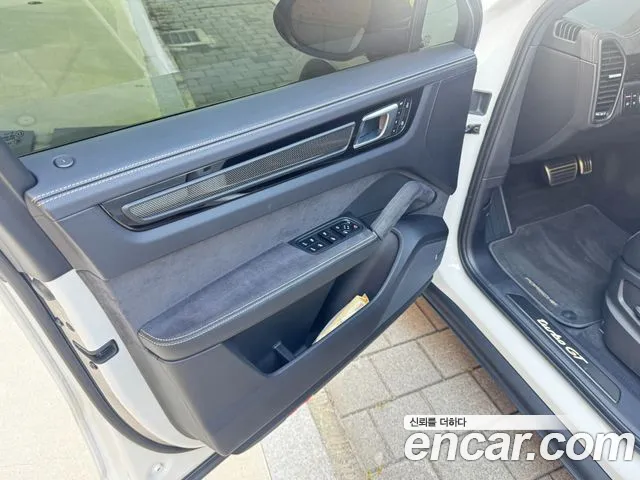 Porsche Cayenne PO536 — Фото автомобиля 15