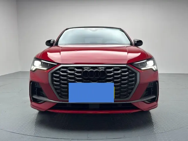 Audi Q3 Sportback — Фото автомобиля 2