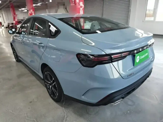 Geely Binrui — Фото автомобиля 4