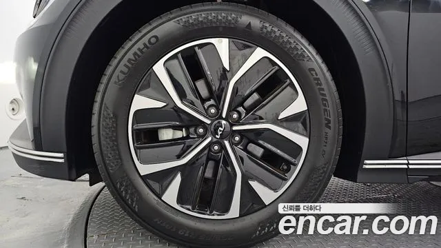 Kia EV6 — Фото автомобиля 5