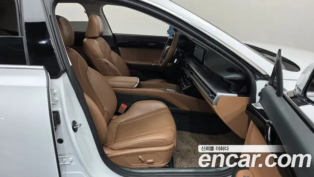 Hyundai Grandeur GN7 — Фото автомобиля 26