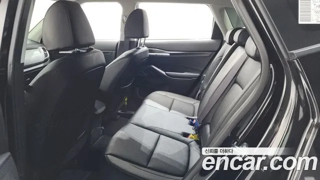 Kia Seltos — Фото автомобиля 18