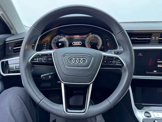 Audi A6L — Фото автомобиля 11