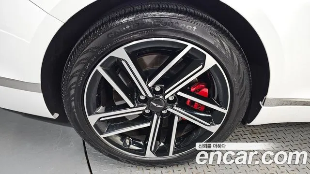 Genesis G80 RG3 — Фото автомобиля 5
