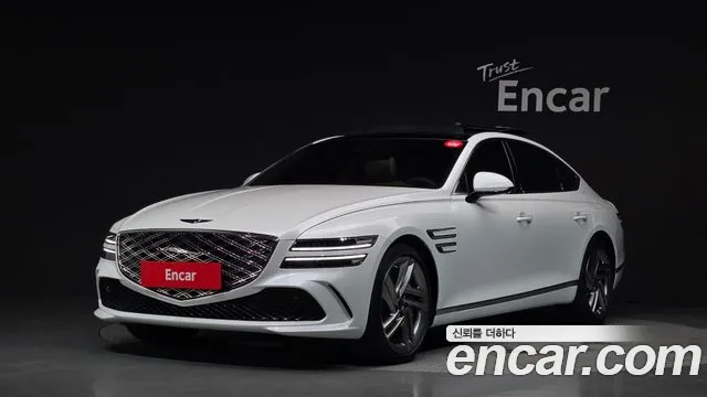 Фотография автомобиля — Genesis G80 RG3