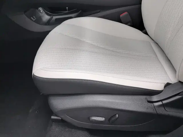 BYD Seal 05 DM-i — Фото автомобиля 20