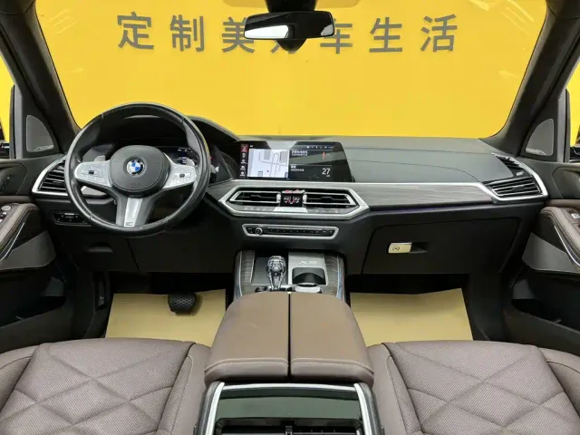 BMW BMW X5 2022 Facelift xDrive 40Li M Sport Package — Фото автомобиля 17