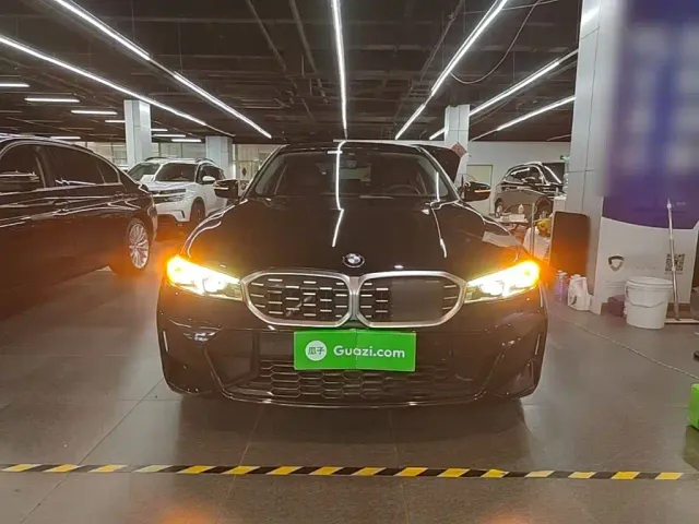 BMW 3 Series — Фото автомобиля 2