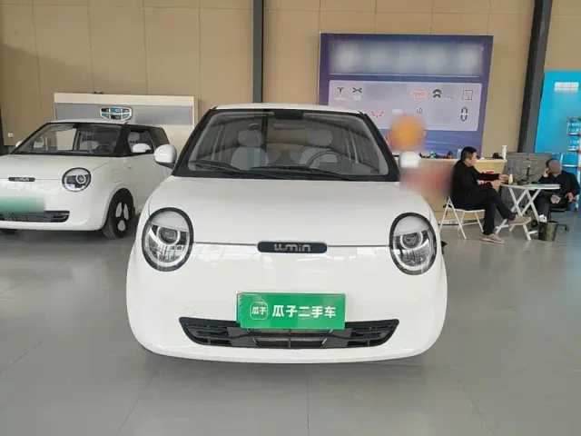 Changan Lumin — Фото автомобиля 2